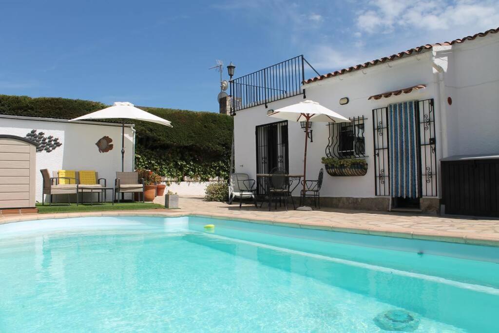 Alemanya 26 With Private Pool Villa Torroella de Montgrí Exteriör bild